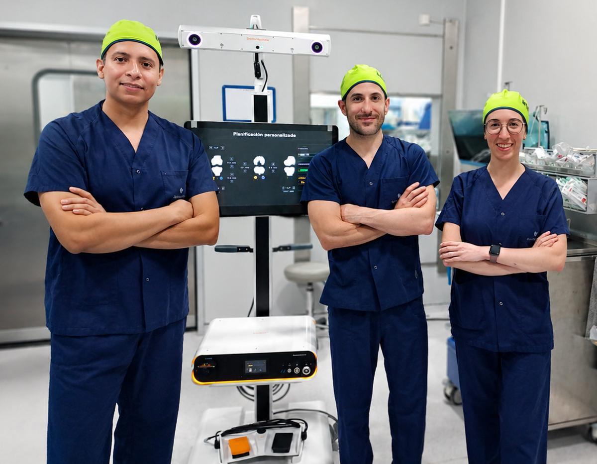 La Unidad de Rodilla del Hospital Quirónsalud Valencia está integrada por los doctores César Calero, José Poveda y Elena Sánchez.