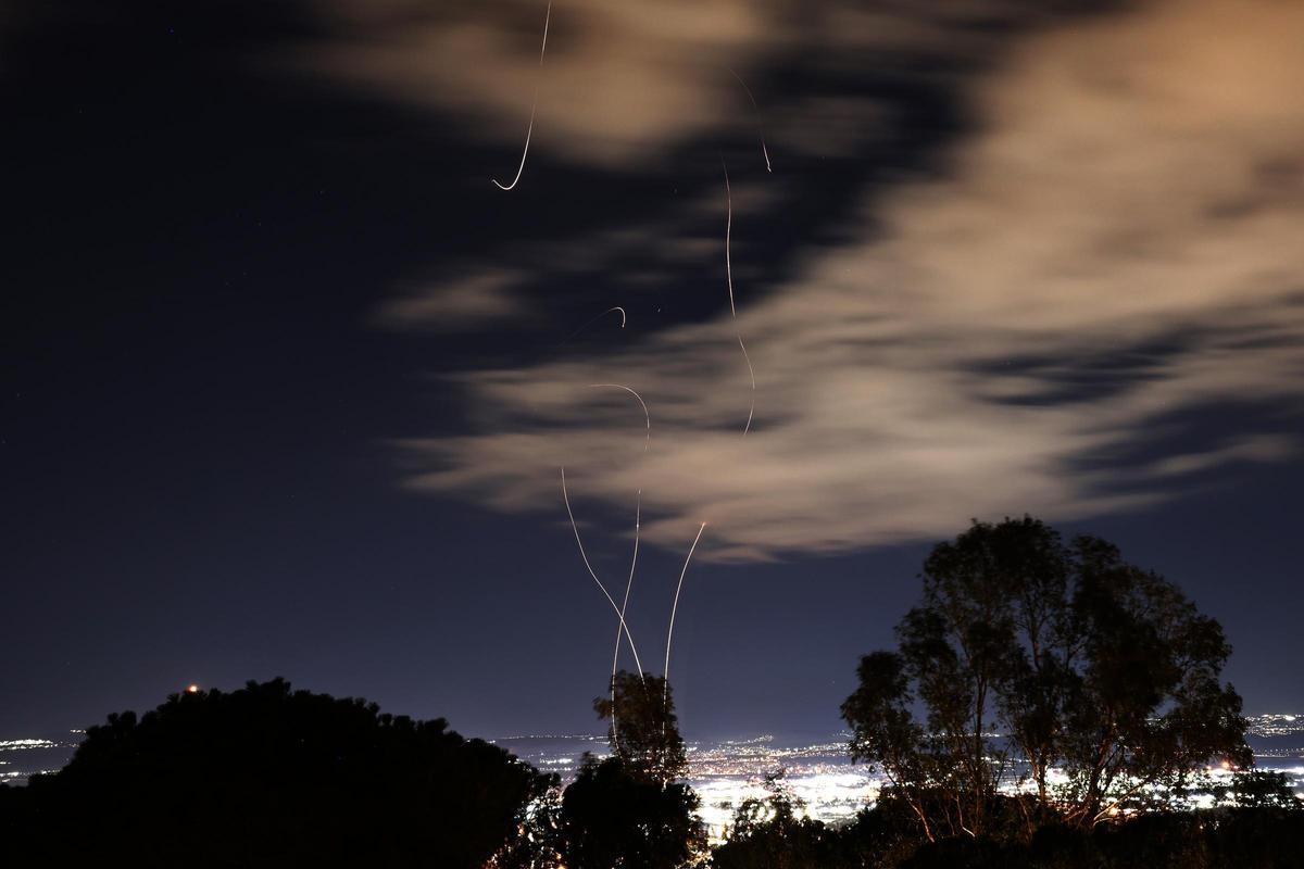 La Cúpula de Hierro intercepta un misil iraní en la zona de la bahía de Haifa.