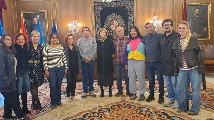 Recepción a un grupo de educadores de Guatemala | MIKI LÓPEZ