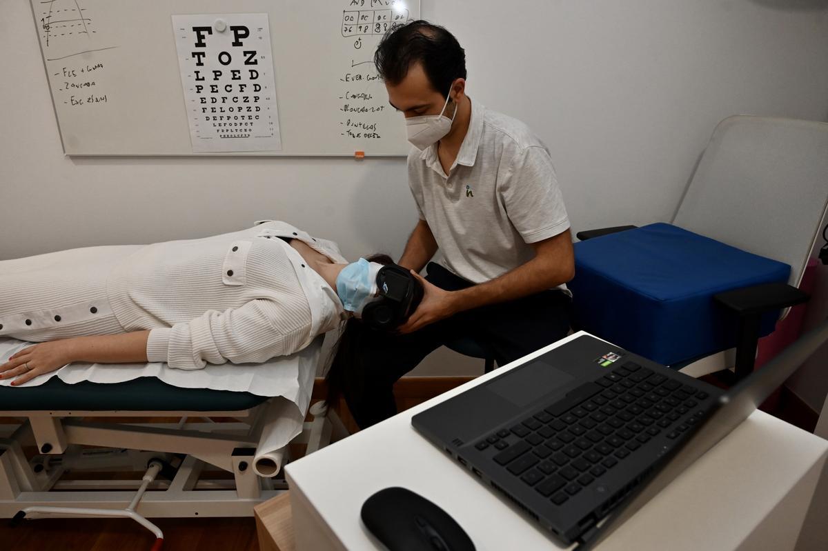 La fisioterapia vestibular puede tratar eficazmente los vértigos y mareos.