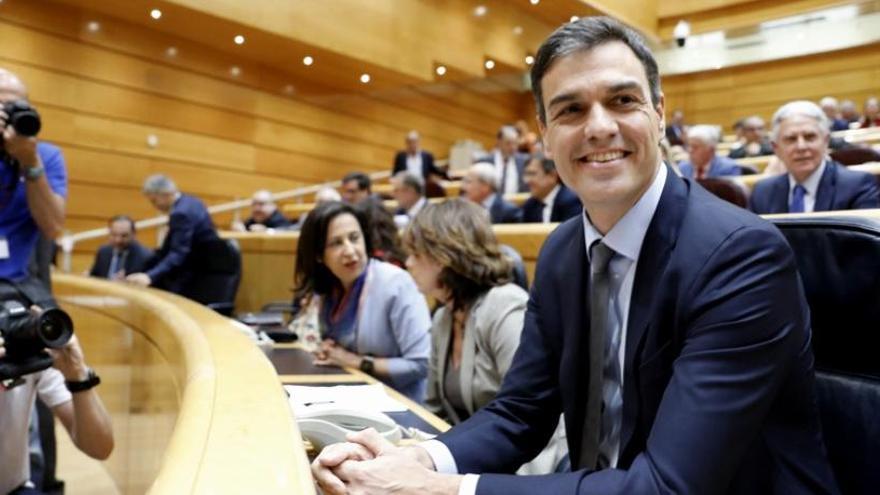 Pedro Sánchez, durante el pleno del Senado