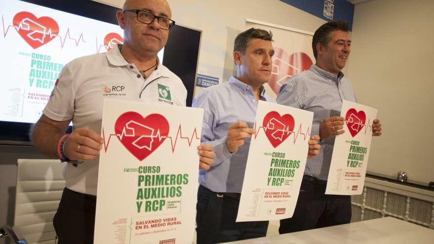 José Manuel Vega, Pablo Rubio y Carlos Capilla durante la presentación.