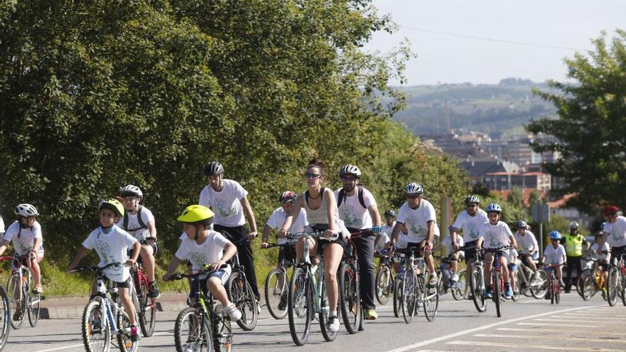 Ciclistas en la Fiesta de la bicicleta de 2016.