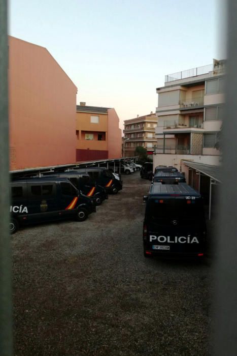 Desplegament de la policia espanyola a Figueres