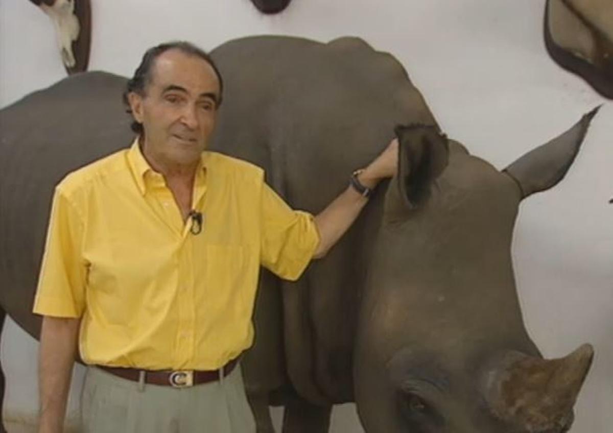 El empresario Francisco Ros Casares mostraba orgulloso los animales en televisión en 1998.