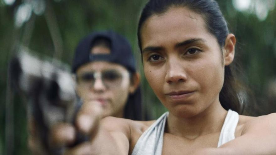 Karen Martínez en un fotograma de la película