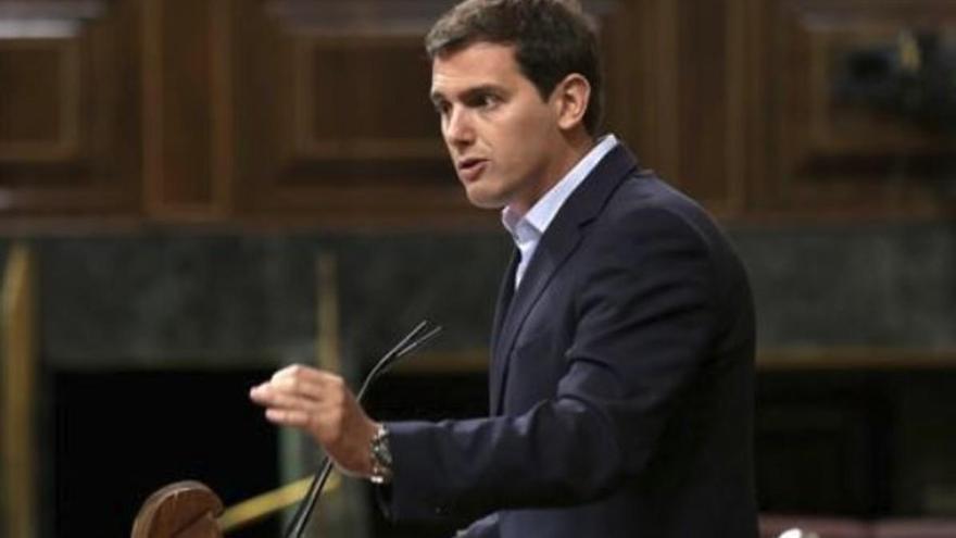 Ciudadanos no apoyará el decreto para exhumar los restos de Franco