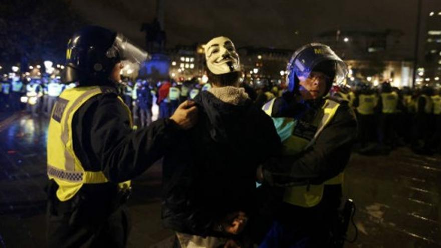 Caos en Londres por la marcha del millón de máscaras