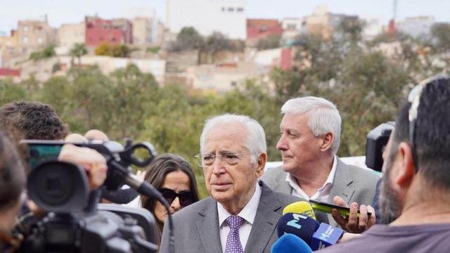 El president de la Ciutat Autònoma de Melilla, Juan José Imbroda, atén els mitjans en una imatge d’arxiu