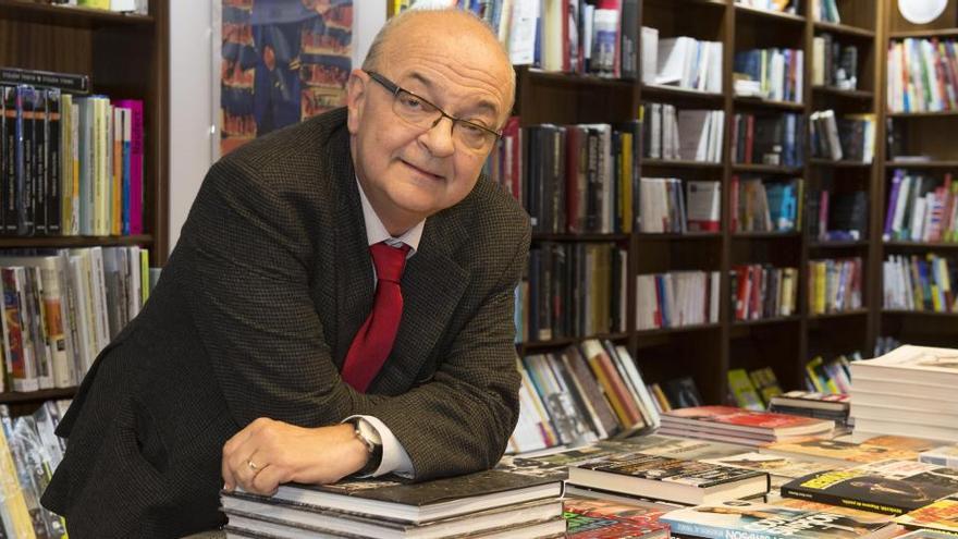 Manuel Cuyàs, el 2014 a Manresa en la presentació d&#039;un dels seus llibres