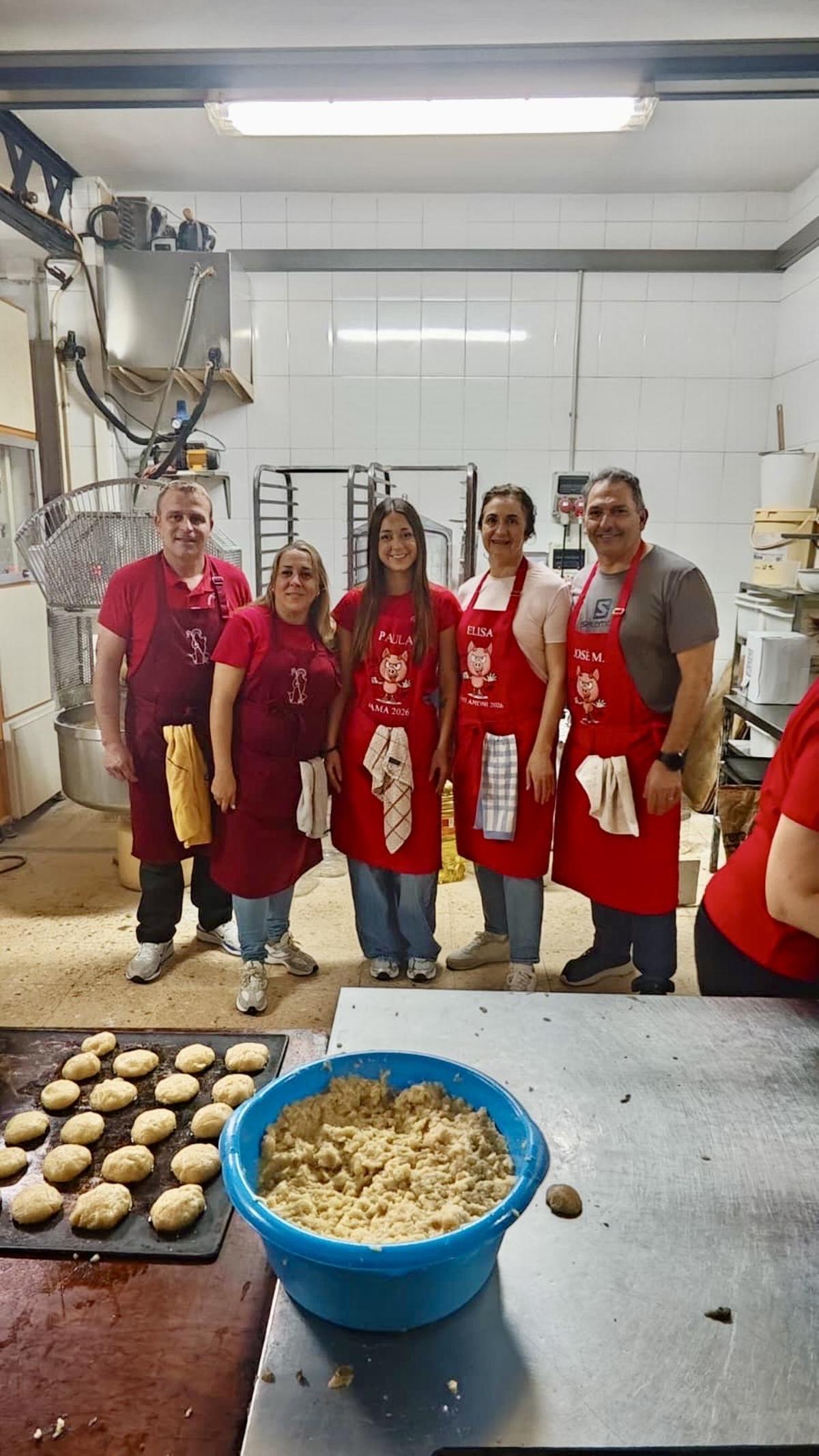 El horno de la pastelería Ávila de Benicarló, el centro de la actividad.