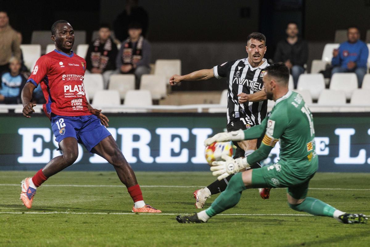 Las imágenes del partido entre el FC Cartagena y el CD Teruel