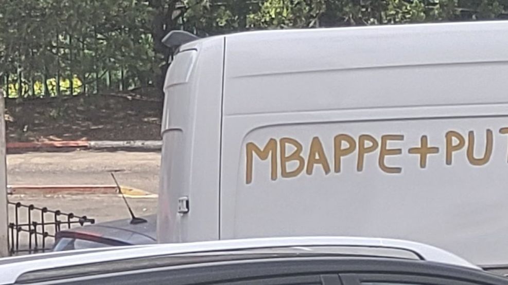 La pintada sobre Mbappé