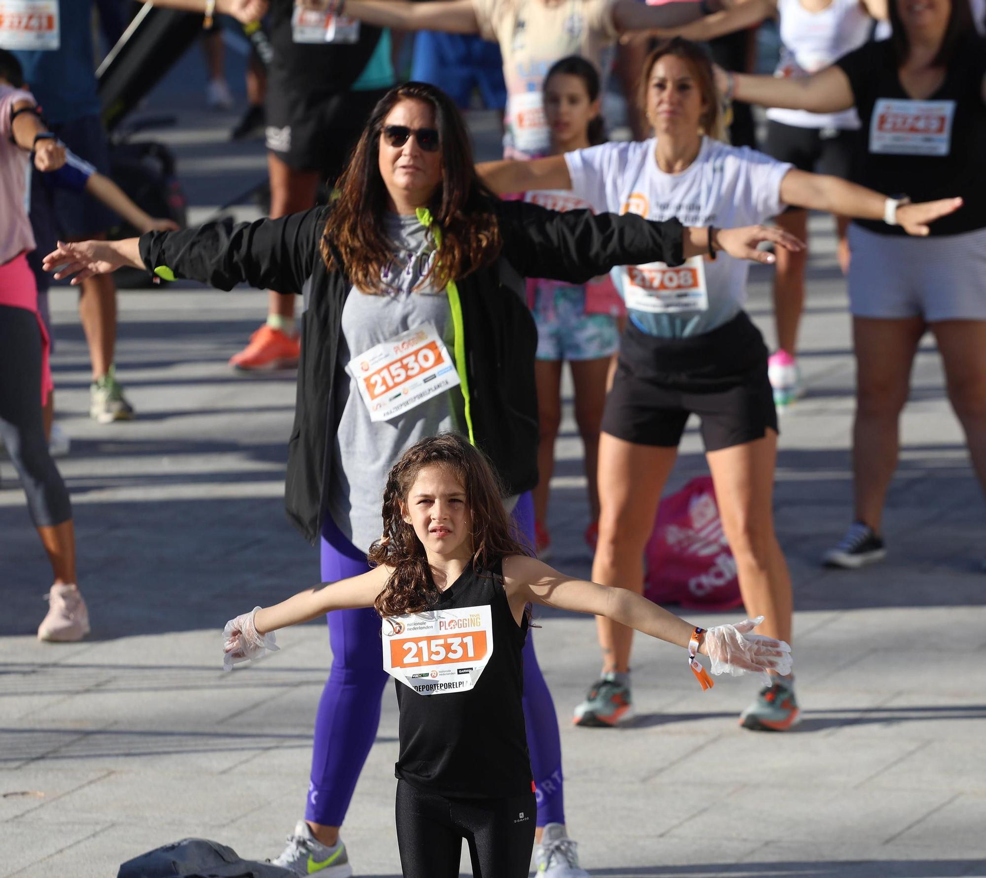 Nationale-Nederlanden Plogging Tour en Valencia que inaugura la Semana Europea del Deporte