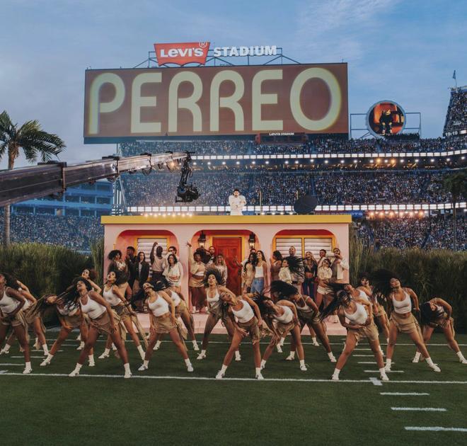 Bad Bunny gana su primer Emmy gracias a su espectáculo de medio tiempo del Super Bowl