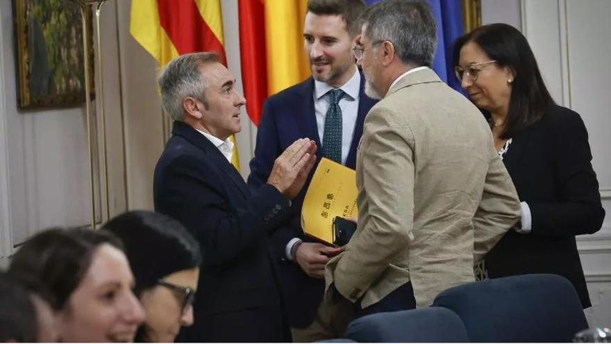 PP y Vox aceleran en las Cortes Valencianas para aprobar sus cinco leyes antes del verano