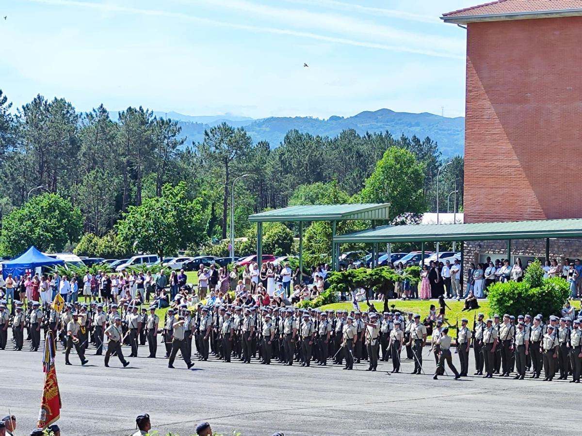 La Brilat conmemora su 60 aniversario con una parada militar en Cabo Noval