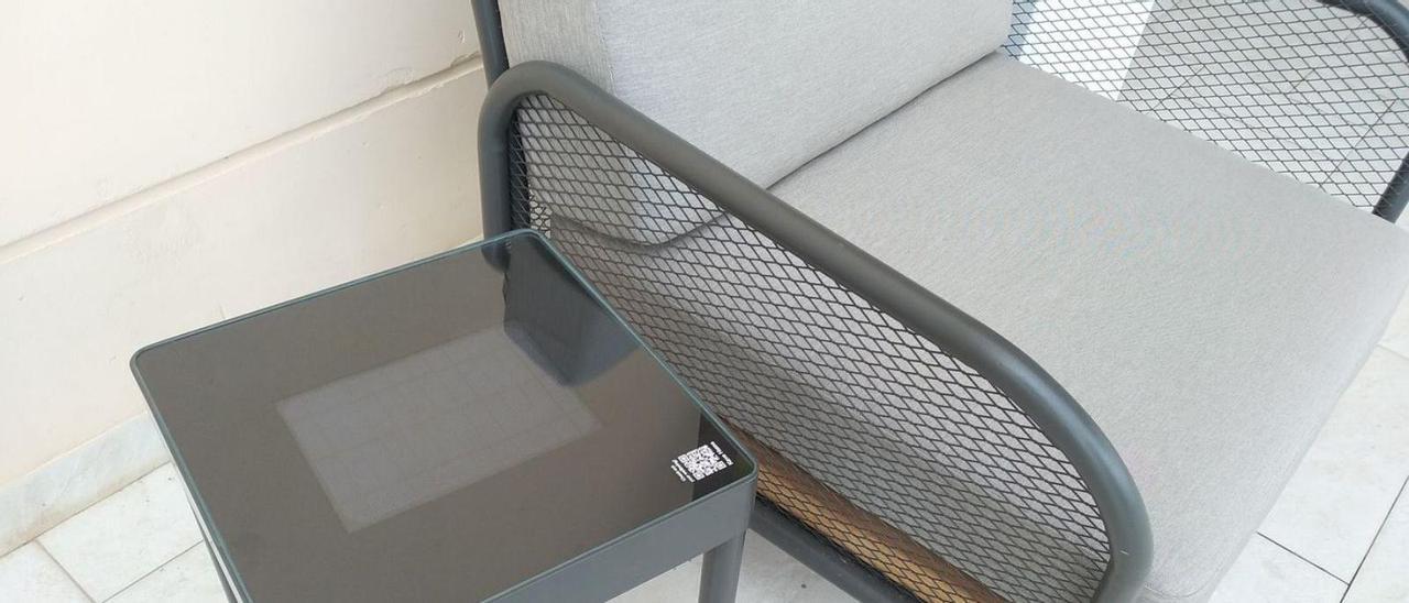 El prototip de sofà intel·ligent dissenyat per Kave Home. | EMPRESA I TREBALL