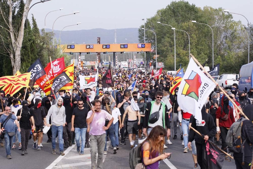 Tall de l'autopista AP-7 a Girona sud per protestar per la sentència del procés