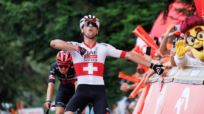 Jan Christen 'venga' el abandono de su compañero Joao Almeida y gana en Polonia