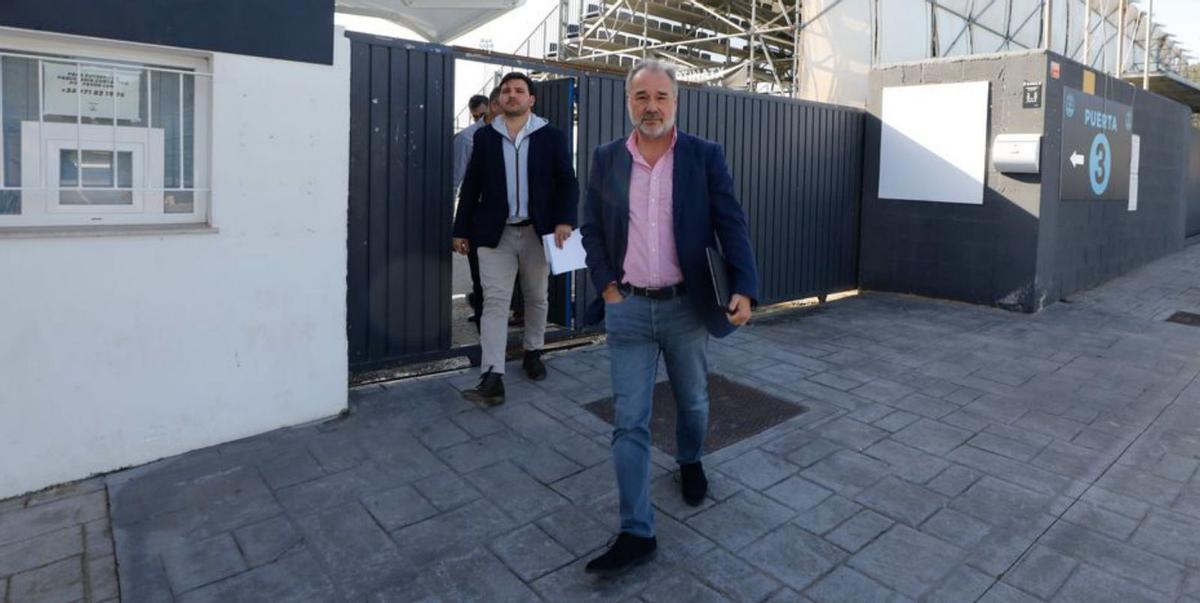 Antonio Palma, ayer a la salida de la reunión con la UD Ibiza. | JUAN A. RIERA