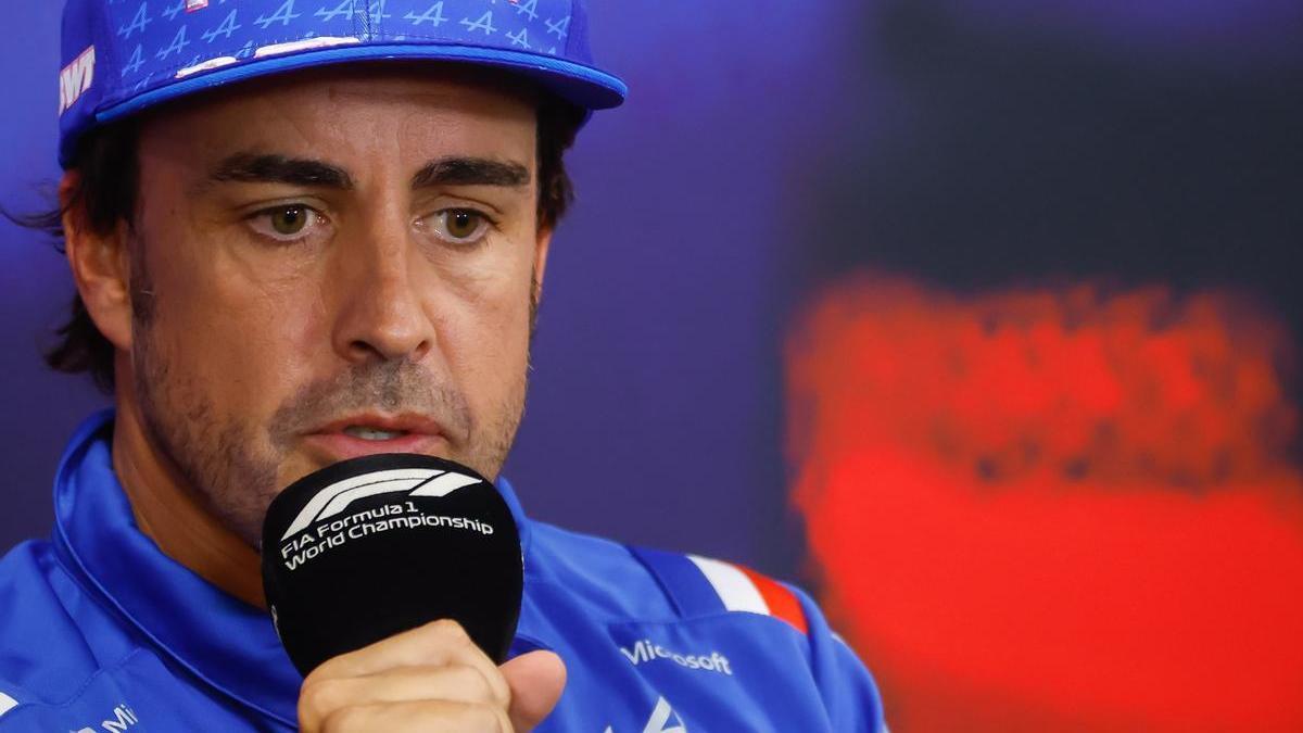Fernando Alonso, en rueda de prensa en Spa