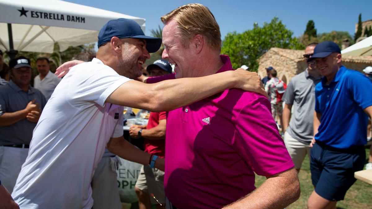 Así fue el encuentro entre Guardiola y Koeman