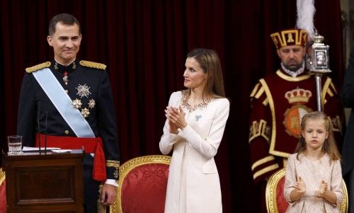 Gestos de cariño entre Felipe y Letizia