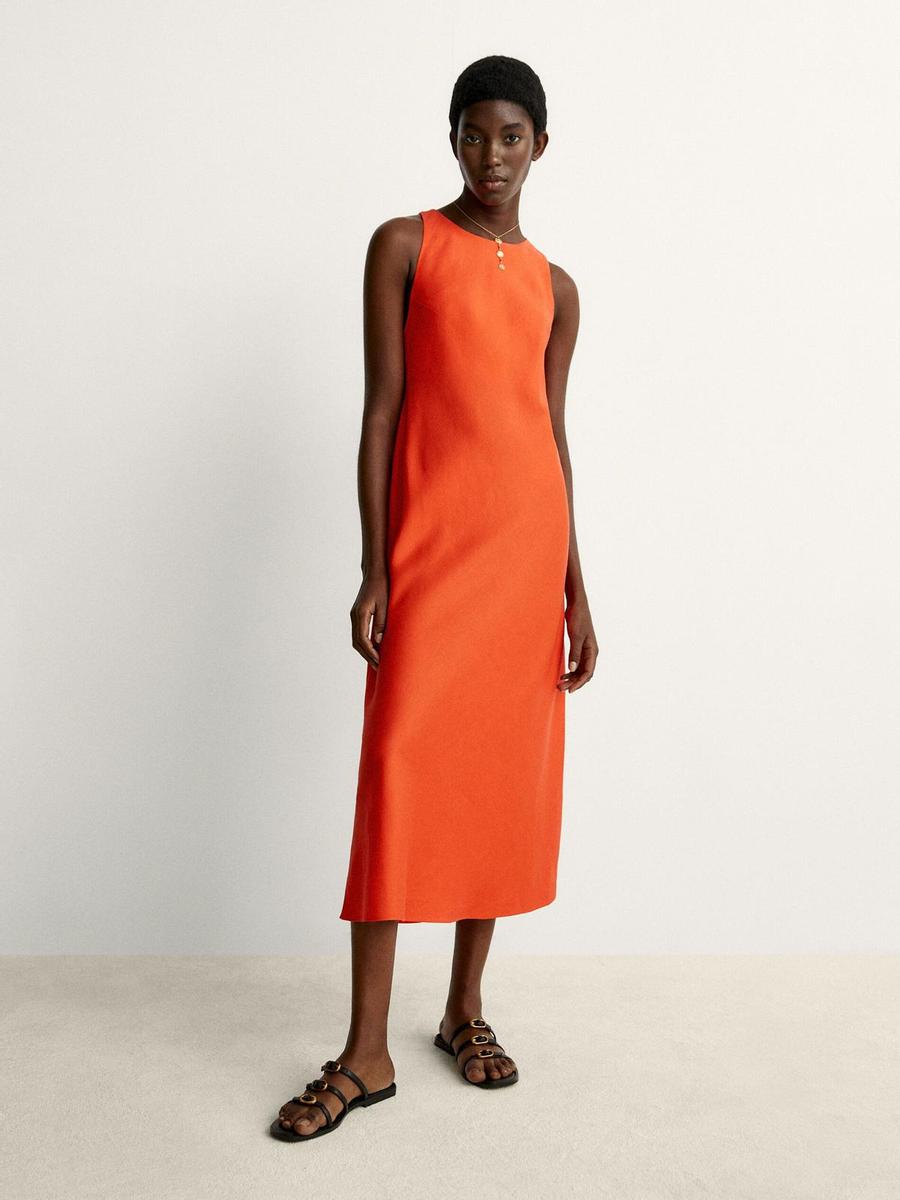 Vestido naranja de lino de Massimo Dutti