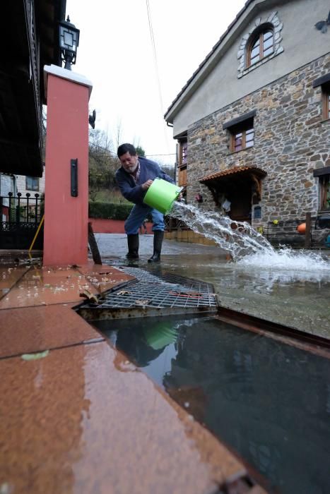 Los efectos del temporal "Ana" en Asturias