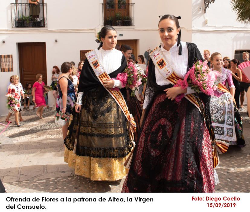 Medio millar de alteanos le ofrendaron sus flores a la Virgen