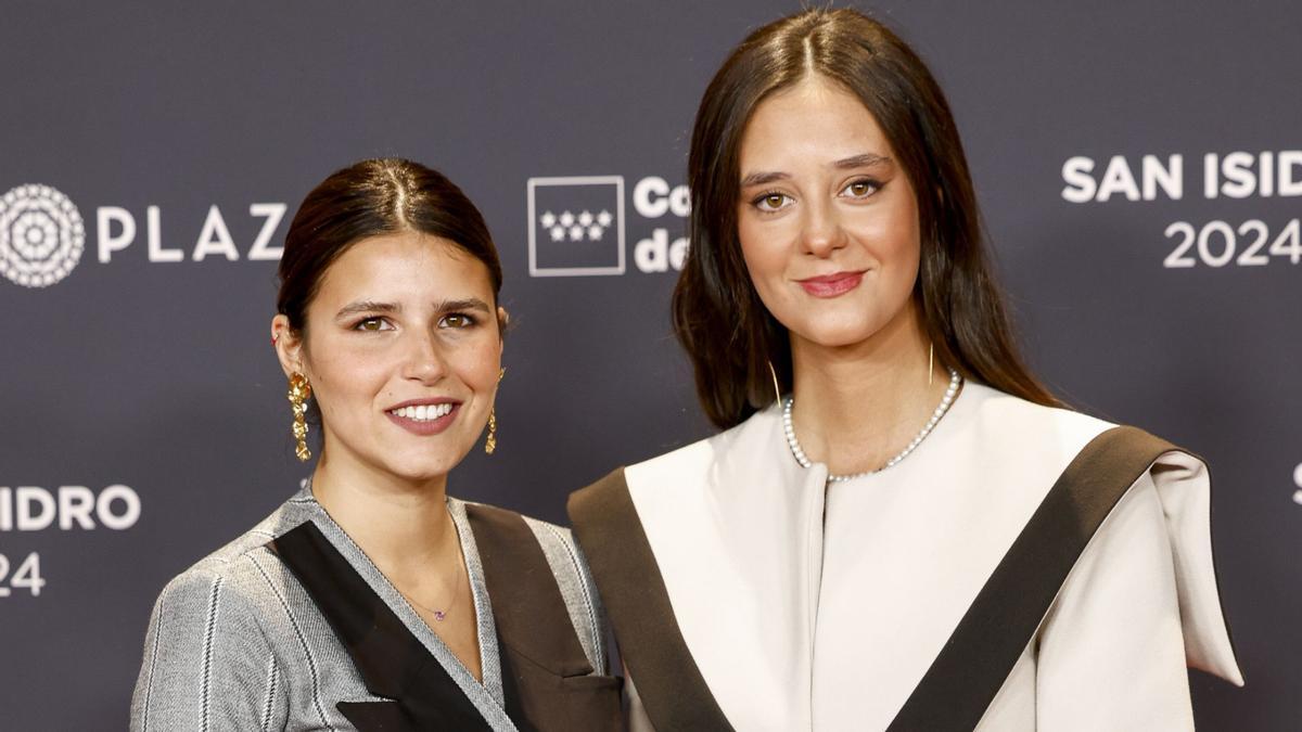 Victoria Federica y Tana Rivera causan sensación en Las Ventas con sus looks coordinados (y elegantísimos)