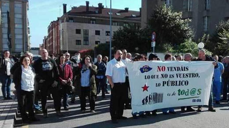 Protesta en la Mixta por la privatización de la lavandería