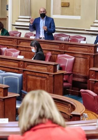 Pleno en el Parlamento de Canarias, 10/11/2021