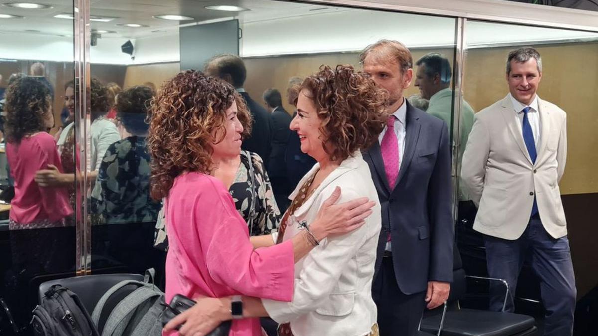 La consellera Sánchez y la ministra Montero, ayer en Madrid