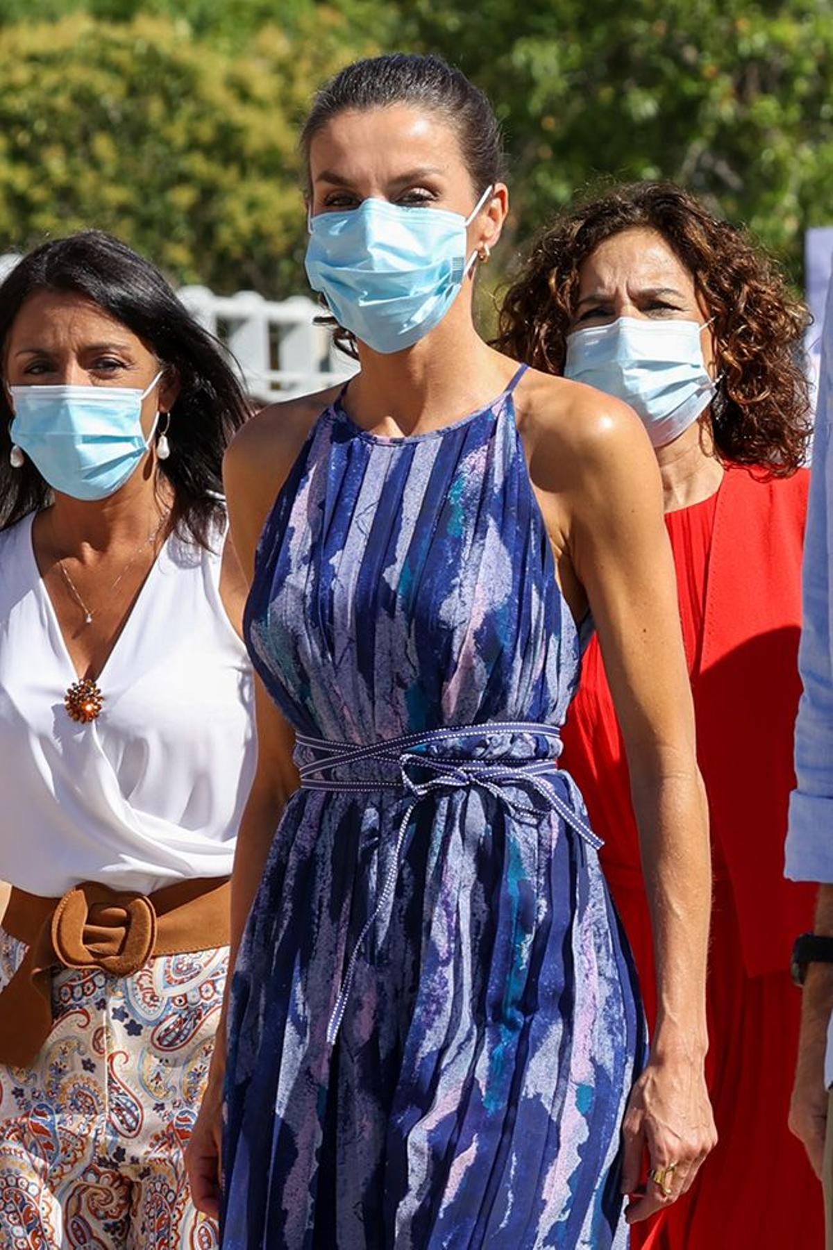 La reina Letizia, con mascarilla en Sevilla