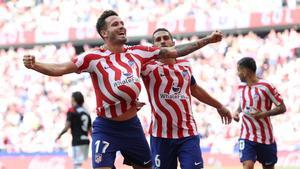 Saúl, celebrando un gol