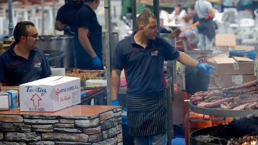 El Carbayedo abre San Roque con hambre de fiesta