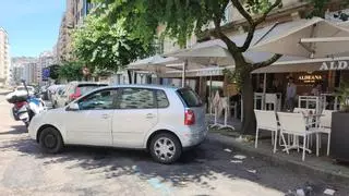 Varios heridos arrollados por un coche que invadió la terraza de un restaurante en Vigo
