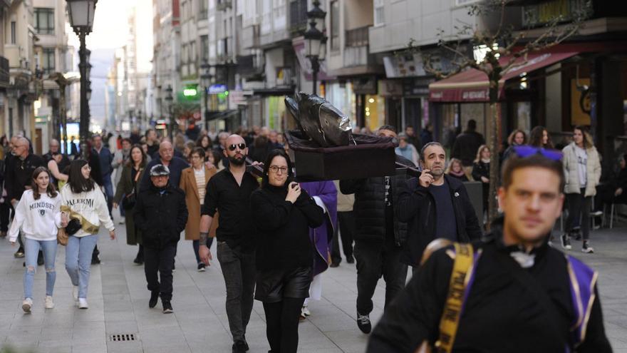 Procesión pola Calvo Sotelo.