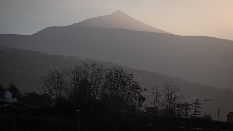 Canarias, de alerta máxima por viento a la calima: se aproxima un importante episodio de polvo en suspensión