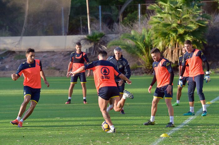 Entrenamiento de la UD en el campo de Las Burras