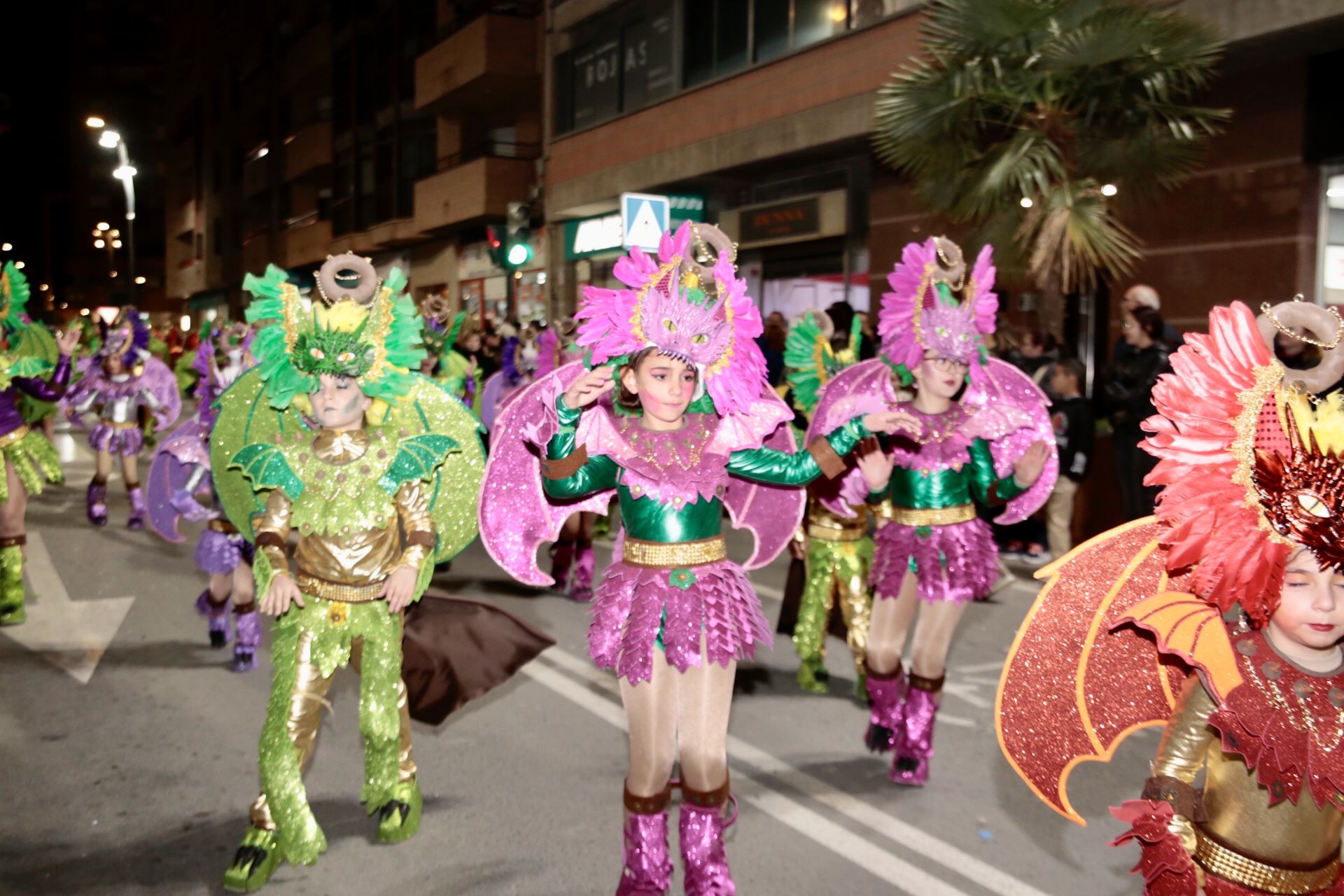 Miles de personas disfrutan del Carnaval en las calles de Lorca