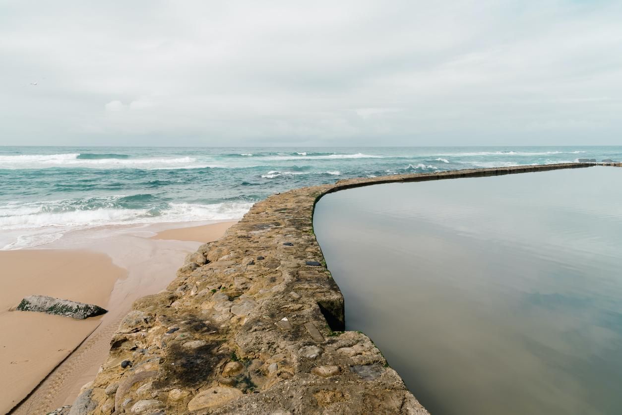 Las casas blancas y azules de Azenhas do Mar, el destino de última hora para Semana Santa