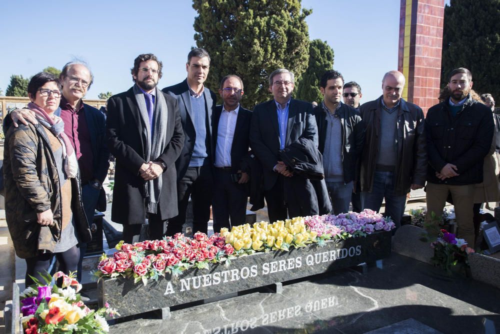 Pedro Sanchez presenta en Paterna la propuesta de Reforma de Ley de Memoria Histórica