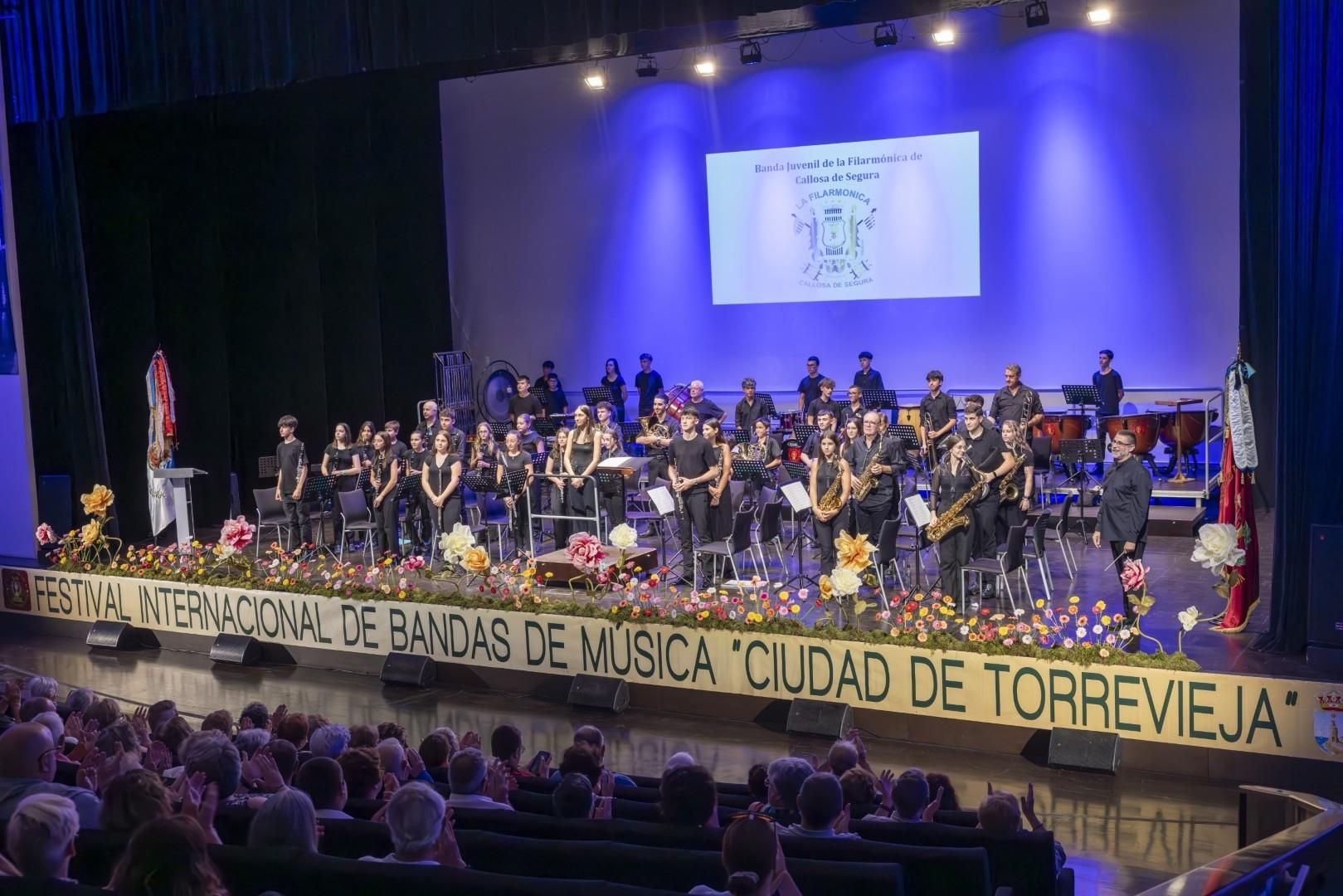 Las bandas de música de Paiporta y Catarroja, protagonistas del Festival Internacional de Bandas Ciudad de Torrevieja