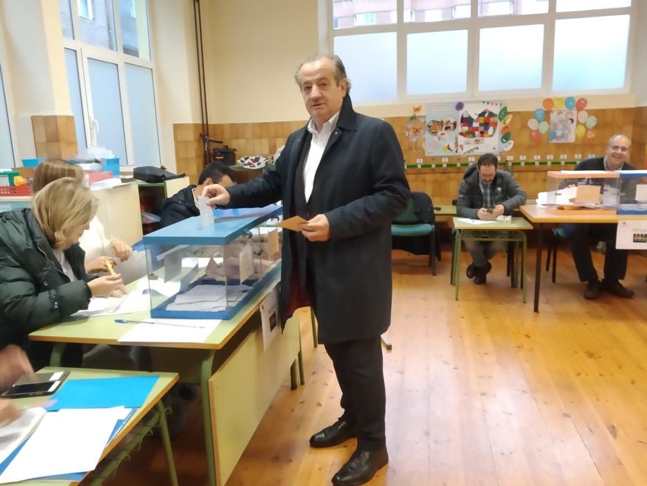 Elecciones Generales 2019 en Asturias: Los asturianos acuden a las urnas