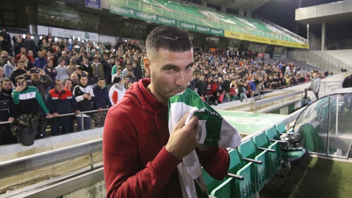 José Antonio Reyes, durante su presentación como jugador del Córdoba CF, en el 2019.