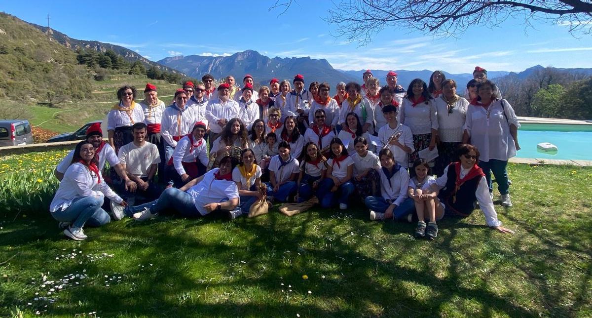 El grup de La Valldan va tornar a sortir per cantar caramelles