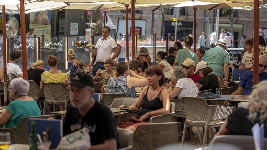 Baleares cierra la temporada turística con un recorte mínimo en la venta de tabaco